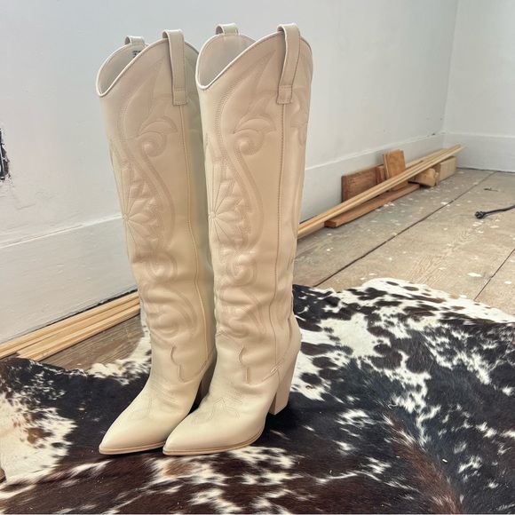 Steve Madden Lasso Bone Leather Cowboy Boots - Picture 2 of 3